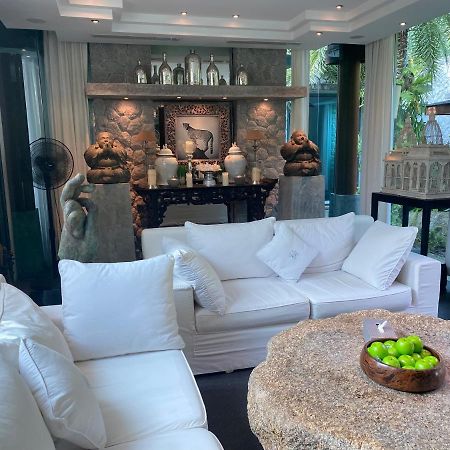 Villa On The Rocks, 4 Bedrooms, Phuket Surin Beach  Extérieur photo