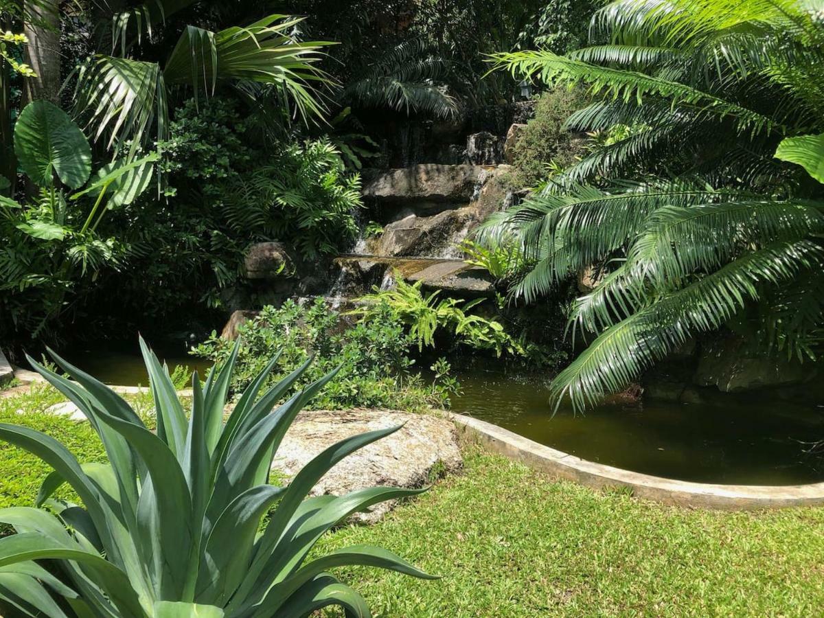 Villa On The Rocks, 4 Bedrooms, Phuket Surin Beach  Extérieur photo